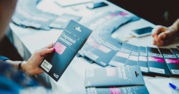 Роскомнадзор пытается спасти сотовых операторов от убытков