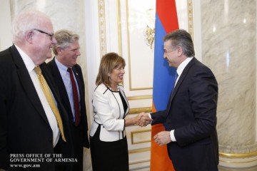 Визит конгрессменов США: Армении прочат роль «троянского коня» в ЕАЭС?