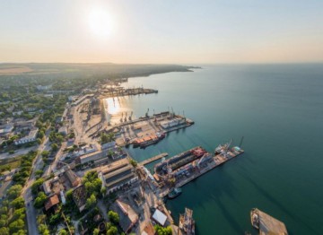 Украина передала жалобу Турции в связи с тем, что в порты российского Крыма заходят турецкие суда