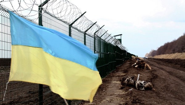 Стены в тренде: построивший «забор Яценюка» Киев взбесился из-за возможного ответа России
