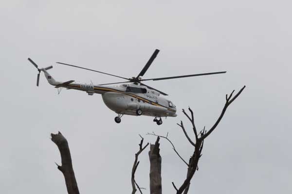 В Кении вертолет с журналистами упал в озеро