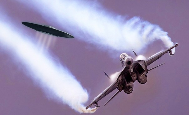 Неудачная атака НЛО против пилота российского МИГа