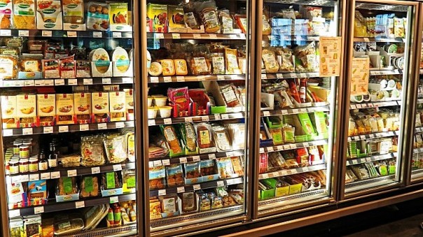 EUObserver: ЕС «привыкает» к крымскому кризису и увеличивает торговлю с Россией