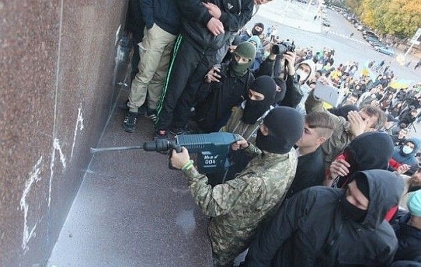 «Это хуже 90-х», — соратник Ющенко в шоке от результатов Евромайдана