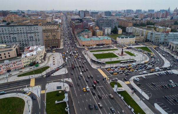 Что нужно знать о новых правилах проезда перекрестка