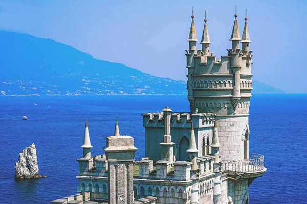 Крымчанка о посещении отрекшихся от неё родственников на Украине: Теперь они поддерживают полуостров