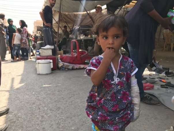 В сирийском Дейр-эз-Зоре в результате теракта в лагере беженцев близ Дейр-эз-Зора погибло более 100 человек