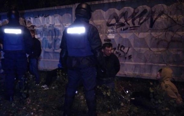 Появилось видео массовой драки футбольных фанатов в Киеве