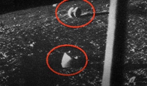 Загадочные снимки советского аппарата ЛУНА-13.