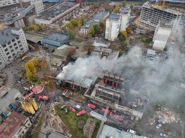 В Одессе горела кондитерская фабрика