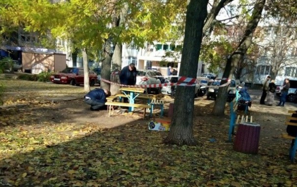 Бытовуха: В Одессе произошла перестрелка между пьяными полицейскими