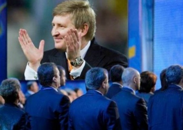 Порошенко ищет спарринг-партнера в «Оппоблоке», провоцируя предателей на взаимную измену. Владимир Скачко