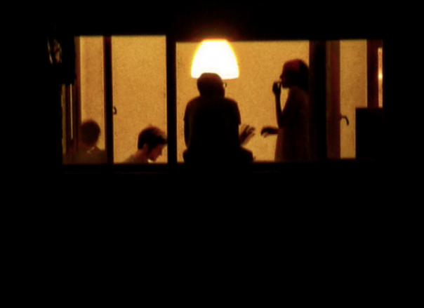 Полиция Архангельска и СКР проверяет секс-видео школьников на вписке