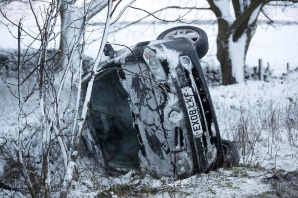 Хаос на дорогах Великобритании: температура опустилась до -4С
