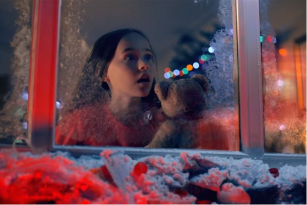 Гринпис «поздравил» Кока-Колу с наступающим Новым годом