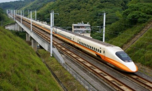 Украина анонсировала фантастический железнодорожный проект «Киев — Одесса»