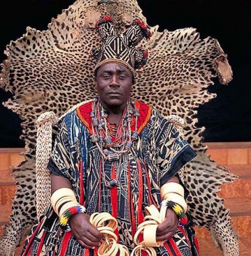 Диктаторы под огнем: кто разделит судьбу Мугабе