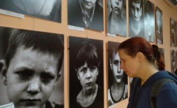 В Москве открылась фотовыставка донецких военкоров «Посмотри в глаза Донбассу»