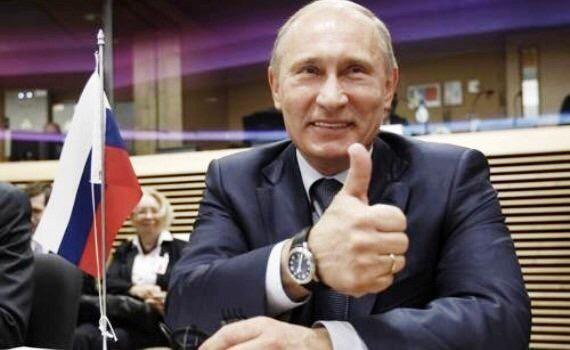 Америка ищет спасения в войне. Почему спокоен Путин?
