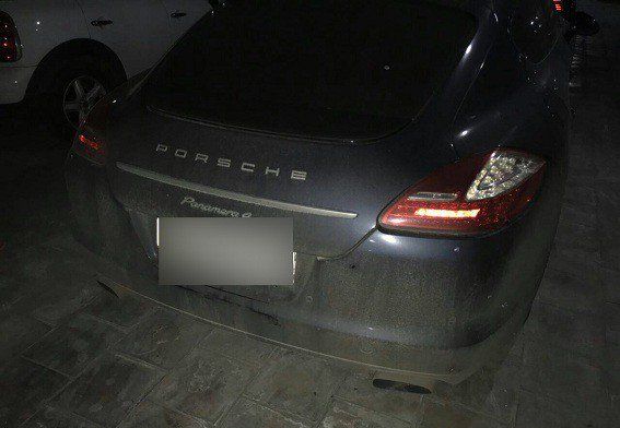 В Киеве хулиганы из автомата обстреляли автомобиль футболиста "Динамо"