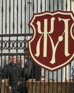 Петр Порошенко начал грабить и похищать граждан США. Александр Роджерс
