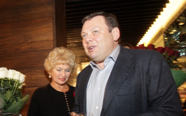 "Киевстар" Фридмана спонсирует на Украине фильм о "киборгах" и "Правом секторе"