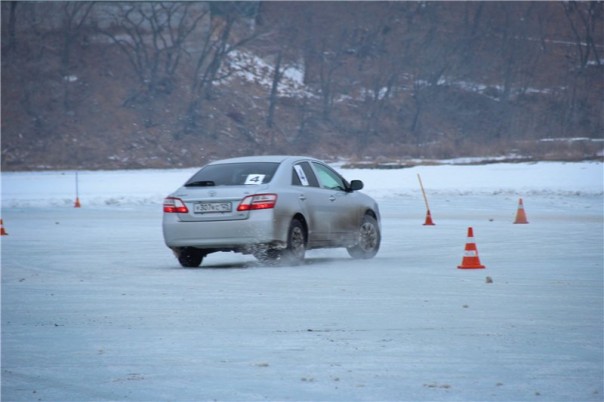 Защитное вождение для профессиональных водителей