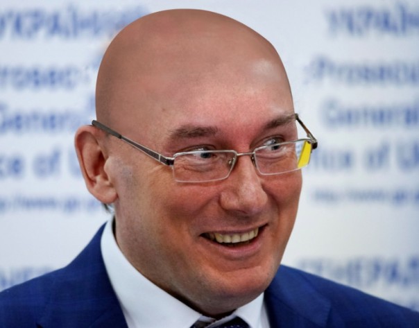 Стало известно когда уйдет Луценко
