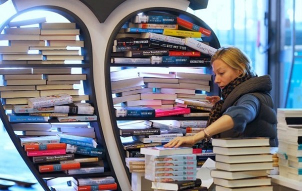 В Украине будут изымать нелегальные российские книги