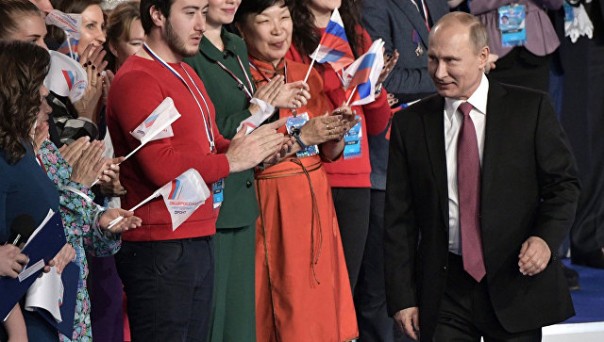 Путин рассказал о "судьбоносных вызовах", стоящих перед Россией