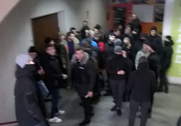 В Киеве неонацисты разогнали пленум украинских комсомольцев