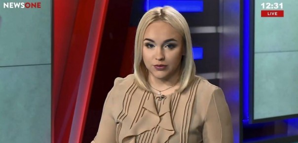 Ведущую украинского канала уволили за критику Порошенко в прямом эфире