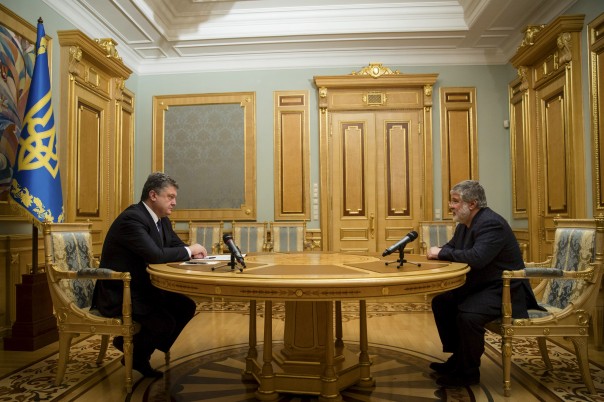 Коломойский всё-таки купил Порошенко?