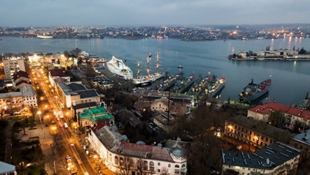 Завод Порошенко помешал выводу украинского флота из Крыма, заявил свидетель