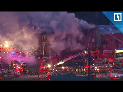 Крупнейший пожар в жилых кварталах Бронкса