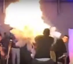 Зажгла не по-детски! Участница конкурса красоты вспыхнула прямо на сцене