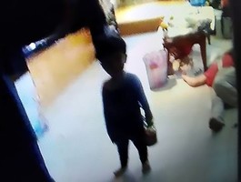 3-летний малыш 2 дня будил бабушку и дедушку, которые умерли одновременно