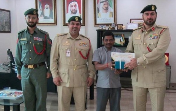 В Дубае уборщик нашел сумку с бриллиантами