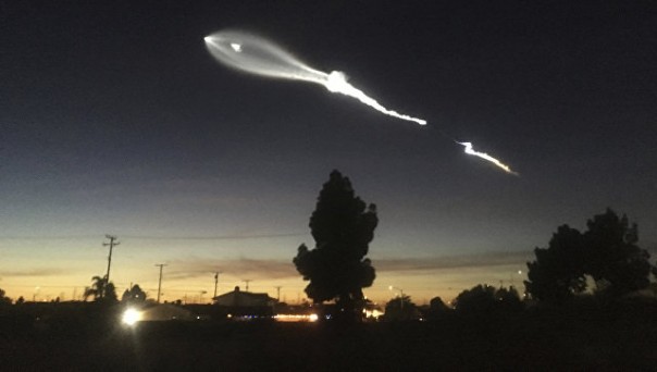 СМИ: SpaceX не смогла вывести на орбиту секретный американский спутник