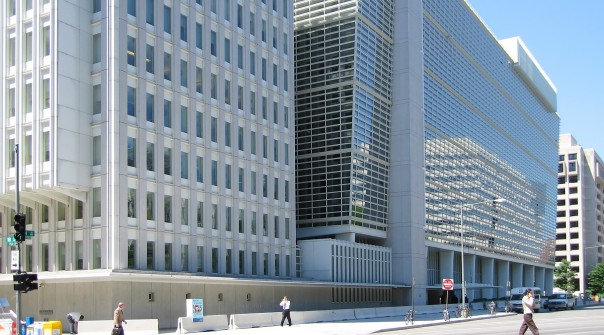 Всемирный банк пригрозил лишить Украину кредита в размере $800 миллионов