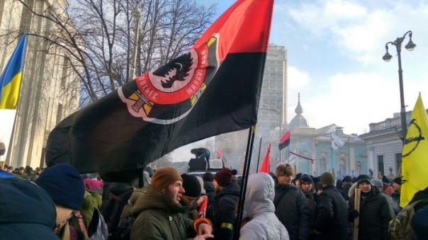 Ультиматум у Рады: Порошенко теряет пространство для маневра в вопросе Донбасса