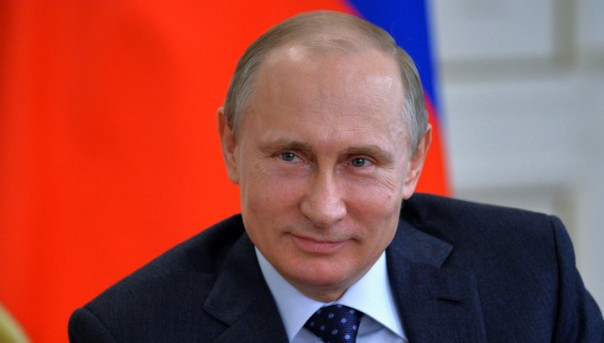 Не оставляет шансов преследователям: 73% россиян готовы проголосовать за Путина