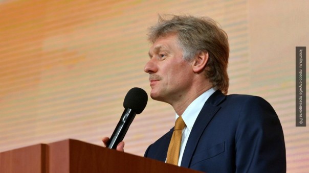 Песков призвал власти Украины дать четкий ответ по военной технике в Крыму