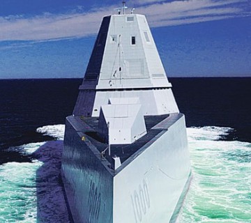 Проблемный плавающий ютюг: У второго стелс-эсминца Zumwalt сломался двигатель