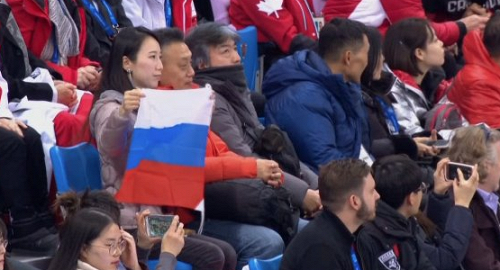 Корейцы принесли на Олимпиаду российский флаг
