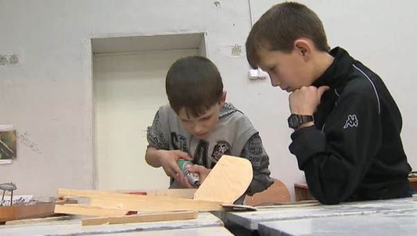 Юные умельцы получили президентский грант и теперь помогают всему Красноярску