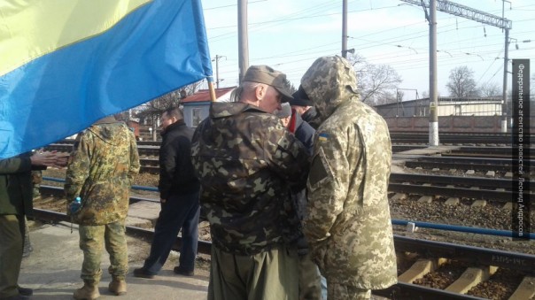 Митингующие на украинско-польской границе перекрыли две дороги