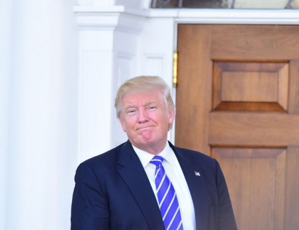 Трамп бьет тревогу: Россия добилась хаоса и раскола США