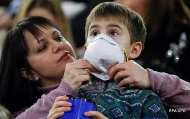 В Киеве закрыли на карантин более 200 школ