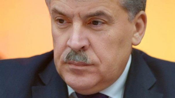 Фееричный провал Грудинина в Москве: полтора красных землекопа и журналисты